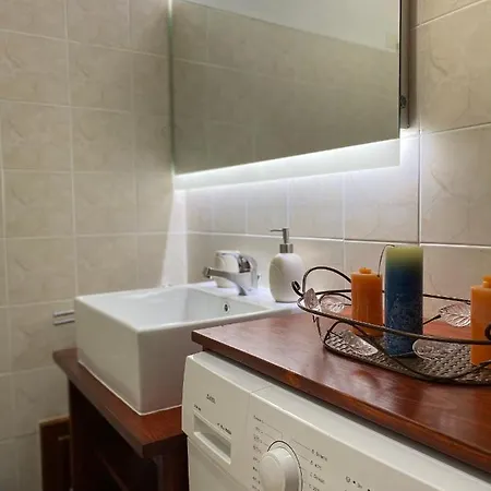 Apartment Comfort House *
